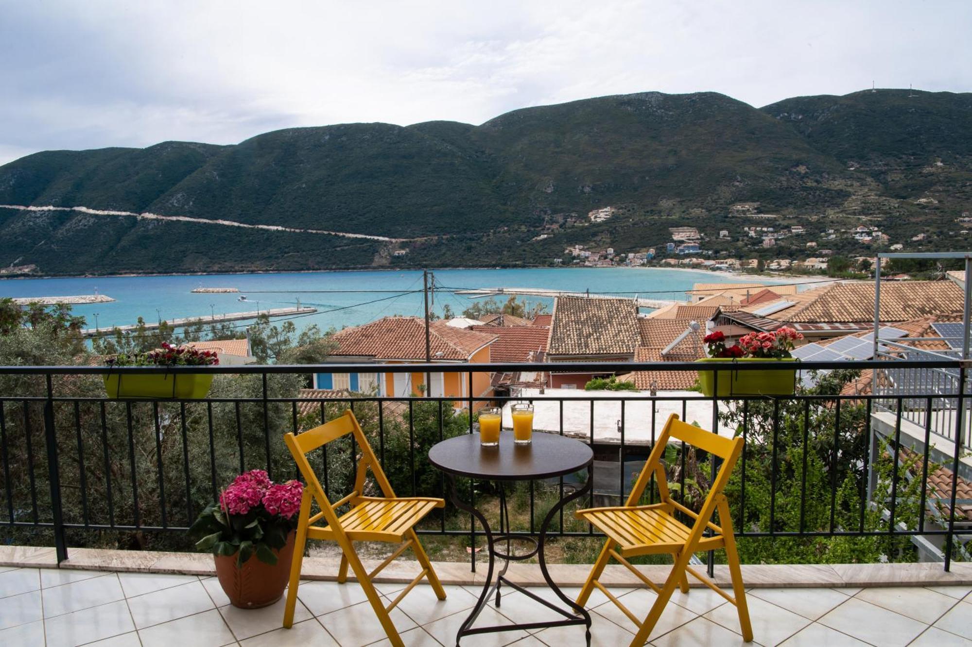 Mediterraneo Studios Vasiliki  Bagian luar foto