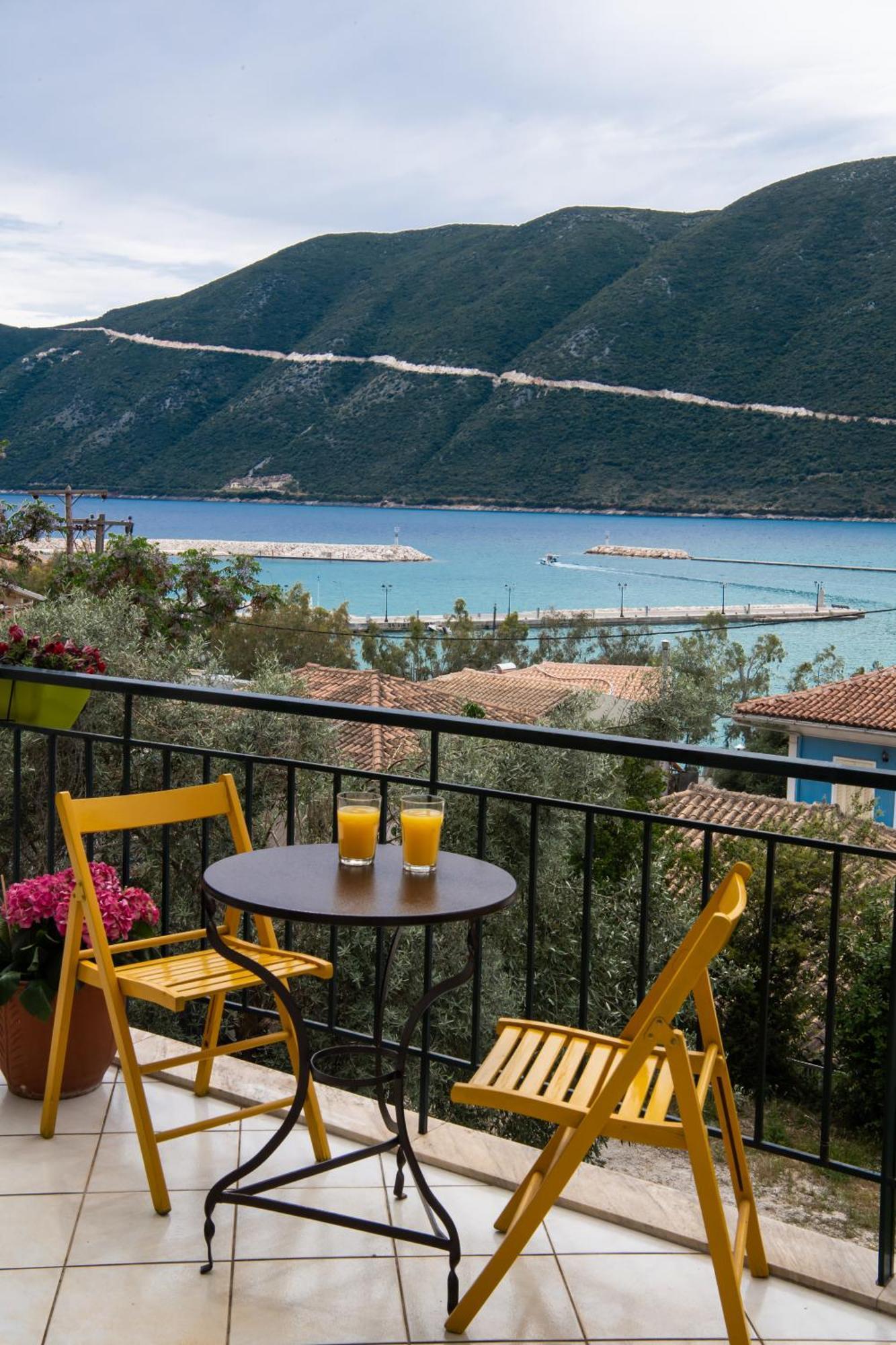 Mediterraneo Studios Vasiliki  Bagian luar foto
